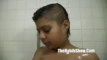 হলোইন দ্বারা সরাসরি চোদাচুদি পিপ শো হল