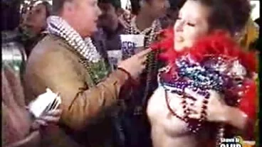 এমএফ ফ্যামিলি পাইস: জে চোদা এর সাথে পর্নএইচডি-তে একটি ব্লোজব নিয়ে লড়াই করা